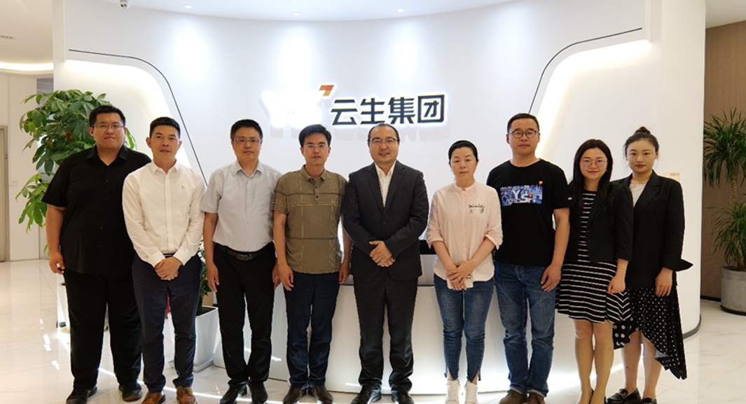北京人力资源服务行业协会秘书长一行莅临z6尊龙官方网站集团走访交流